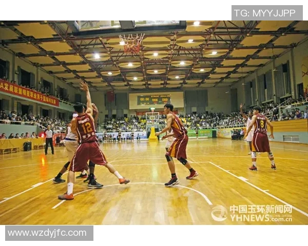 方硕在篮球赛场上的精彩表现与职业生涯发展分析