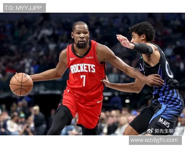 波什与杜兰特经典对决视频回顾NBA传奇球星的巅峰时刻解析 波什与杜兰特经典对决视频回顾NBA传奇球星的巅峰时刻解析