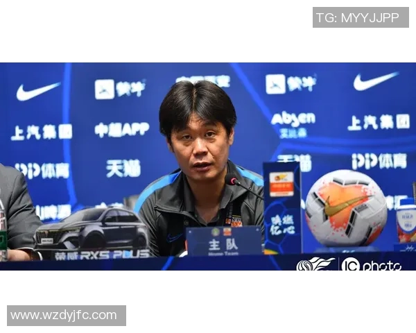 法乙焦点战朗斯迎战第戎双方争夺重要积分展现实力对决 法乙焦点战朗斯迎战第戎双方争夺重要积分展现实力对决