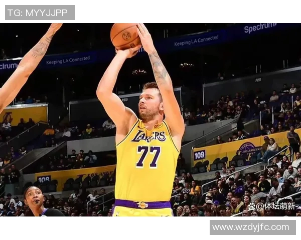 湖人对决国王11月28日精彩直播全程回顾与赛前分析