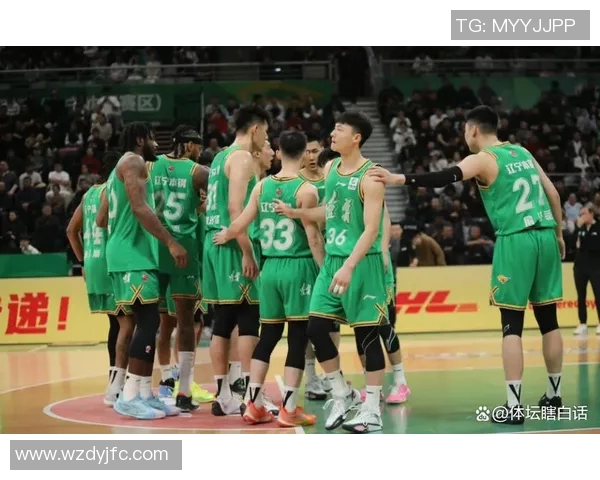 辽宁男篮与山东队精彩对决直播全程回顾与赛后分析 辽宁男篮与山东队精彩对决直播全程回顾与赛后分析