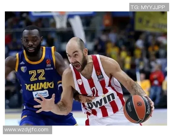 费内巴切与巴斯克的激烈对决揭示篮球战术的魅力与精彩瞬间