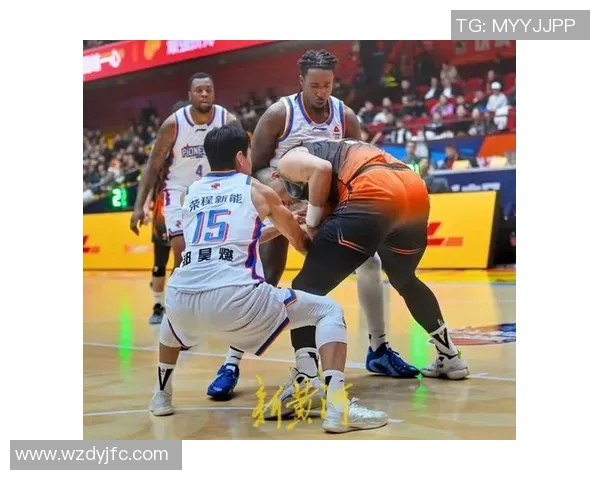 全运会男篮激战江苏对阵山东精彩瞬间回顾与赛后分析